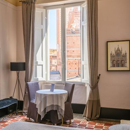 La Terrazza Sul Campo-Rooms Only Siena Luaran gambar